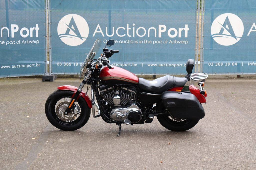 Motorcycle Harley Davidson XL1200 Superlow Petrol 2020