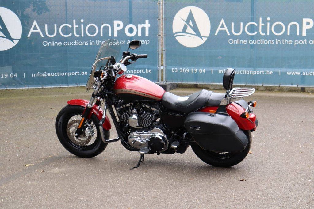 Motorcycle Harley Davidson XL1200 Superlow Petrol 2020