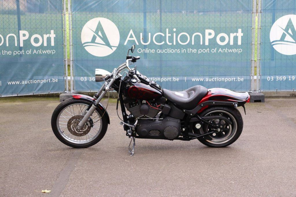 Motorcycle Harley-Davidson NIGHT TRAIN Gasoline 2006