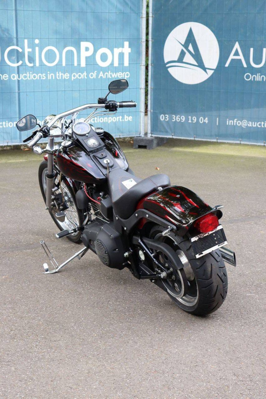 Motorcycle Harley-Davidson NIGHT TRAIN Gasoline 2006