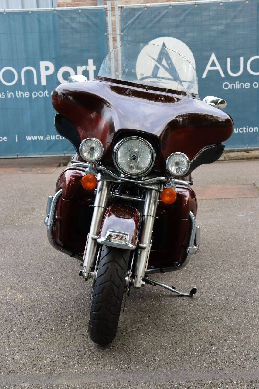 Motorcycle Harley-Davidson ULTRA LIMITED Petrol 2011