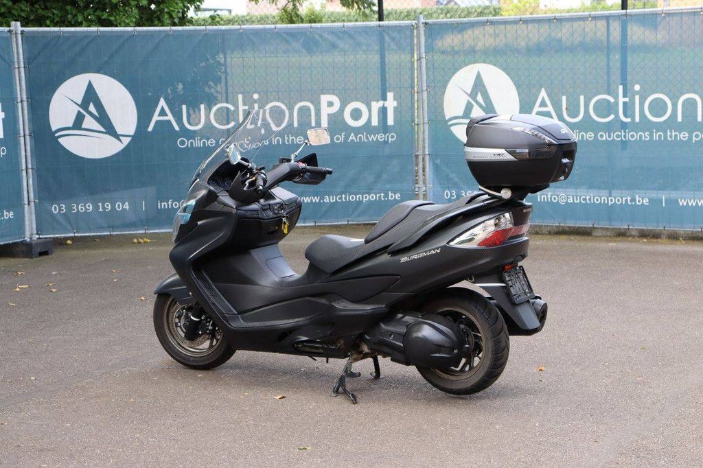 Motor Suzuki BURGMAN 400 Benzine 2016 (Marge)