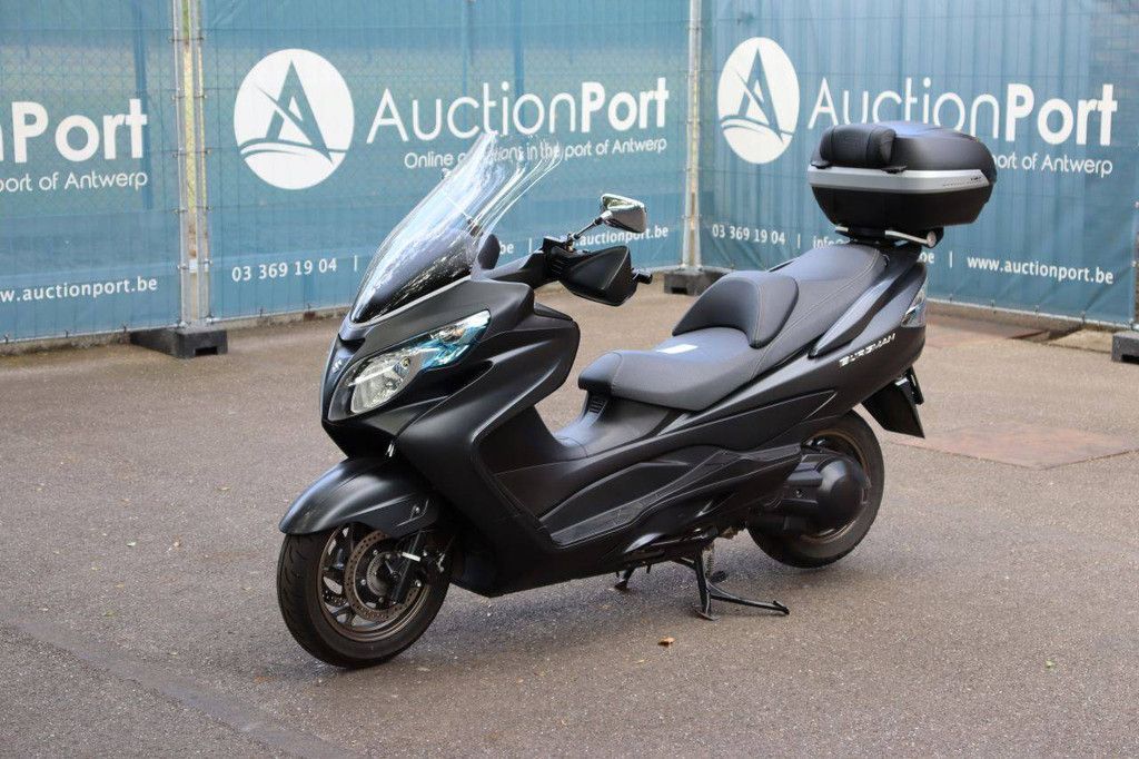Motor Suzuki BURGMAN 400 Benzine 2016 (Marge)