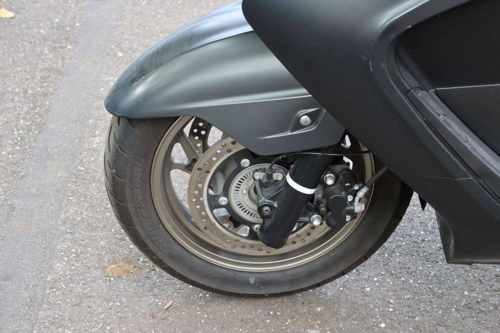 Motor Suzuki BURGMAN 400 Benzine 2016 (Marge)