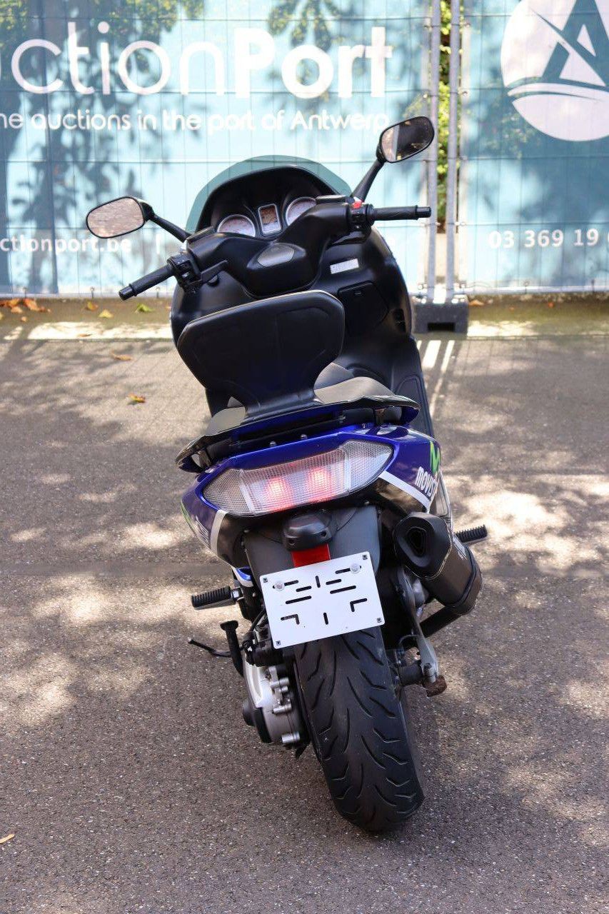 Yamaha T-MAX 500 Petrol Motorcycle 2006 (Margin)