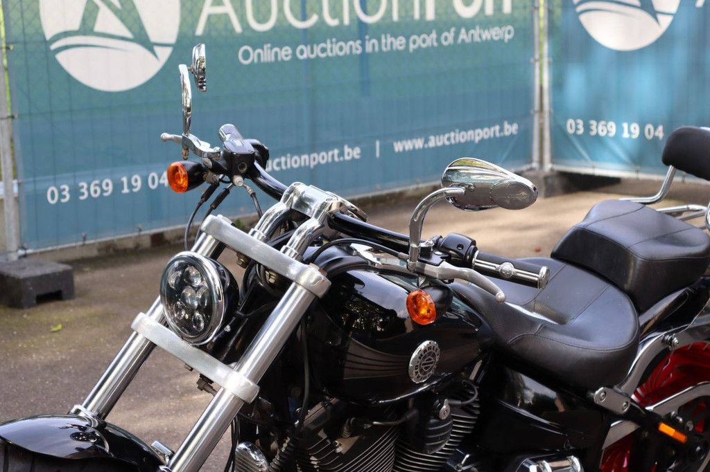 Harley-Davidson BREAKOUT SOFTAIL Motorcycle Gasoline 2015