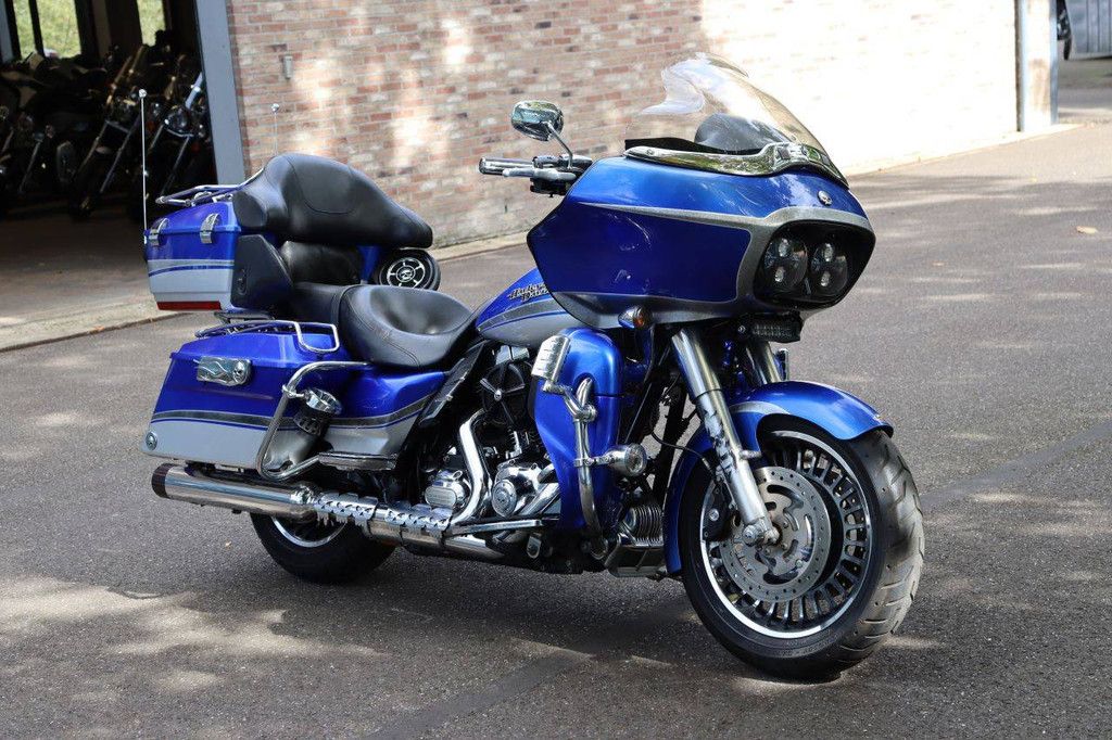 Motorcycle Harley-Davidson ULTRA LIMITED Petrol 2012 (Margin)