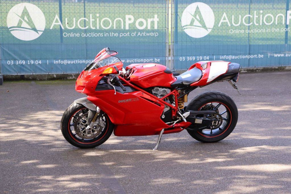Ducati 749S Petrol Motorcycle 2006 (Margin)
