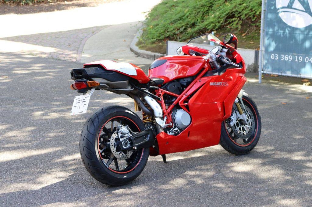 Ducati 749S Petrol Motorcycle 2006 (Margin)