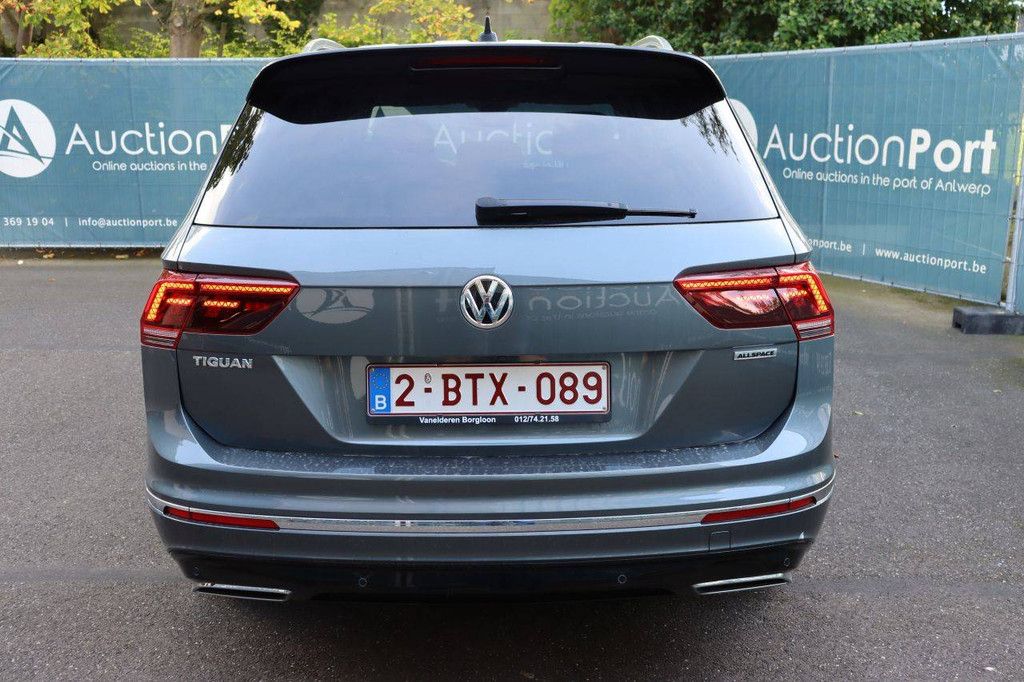 SUV Volkswagen TIGUAN Diesel 150 PS 2020