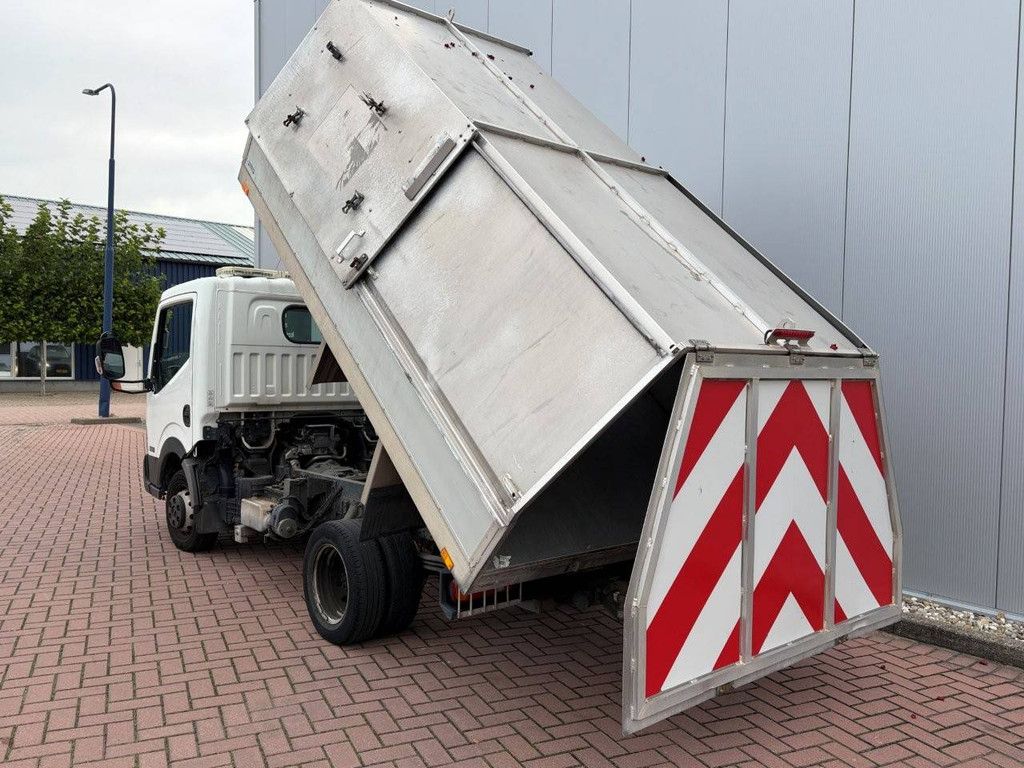 Nissan NT400 Kipper-Müllwagen – 35.12 2.5 dCi 250 Diesel 123 PS 2015