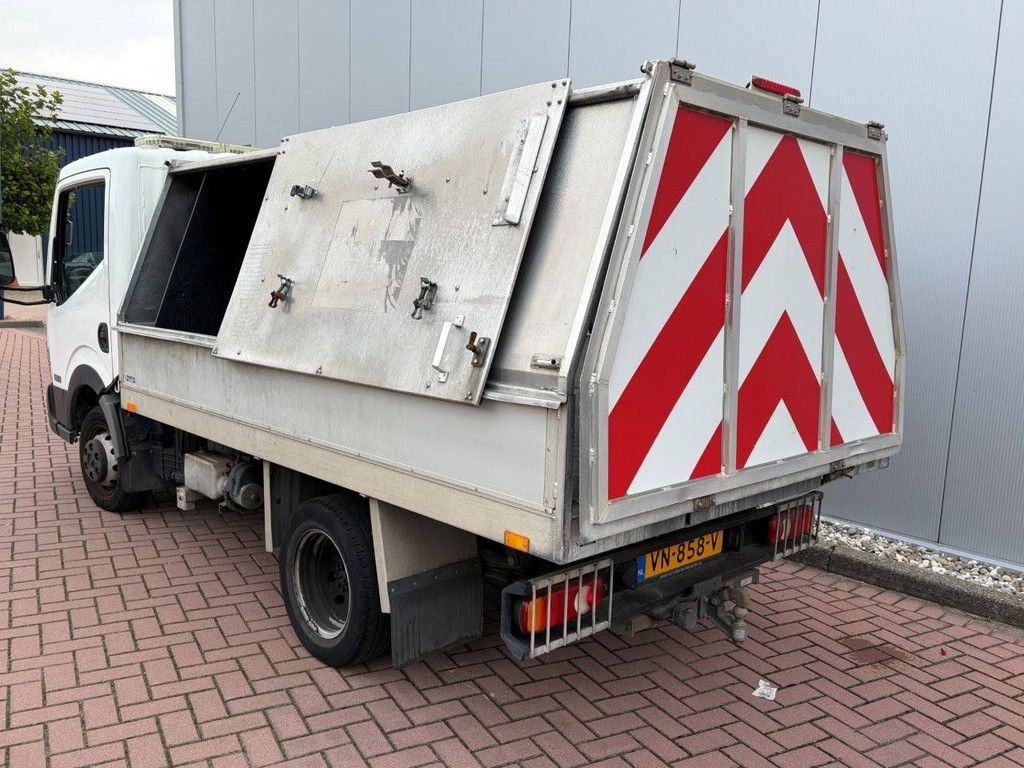 Nissan NT400 Kipper-Müllwagen – 35.12 2.5 dCi 250 Diesel 123 PS 2015