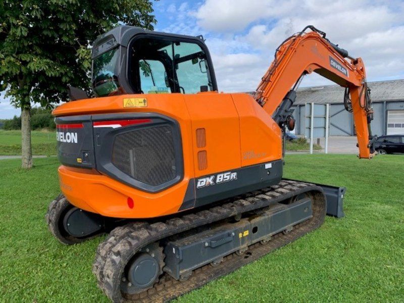 Develon DX85R-7