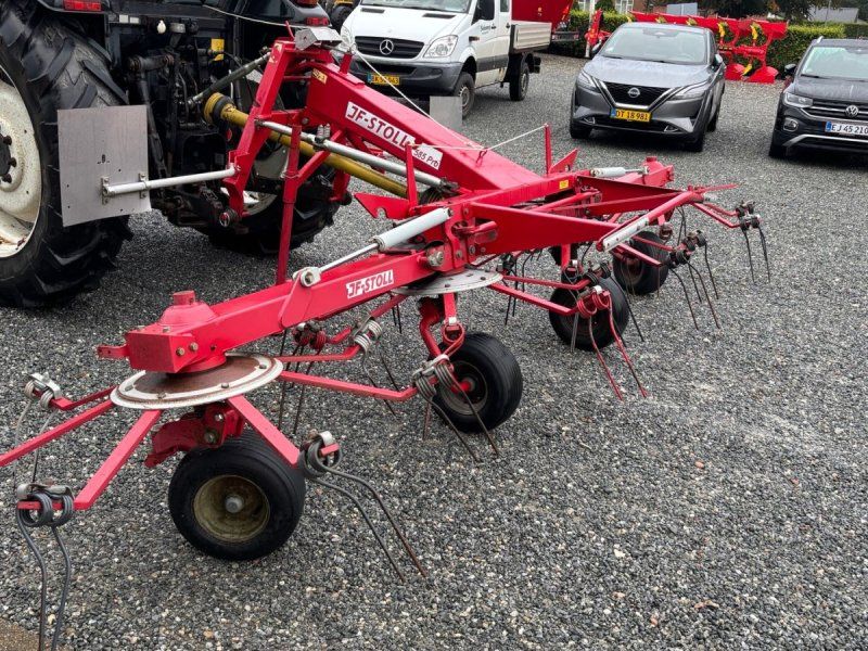 JF Stoll Z 585 PRO På vej ind.