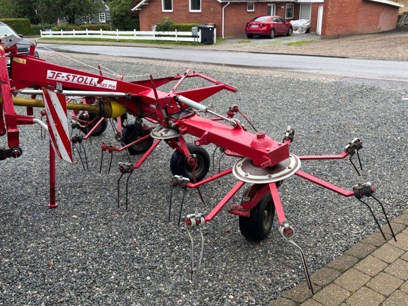 JF Stoll Z 585 PRO På vej ind.