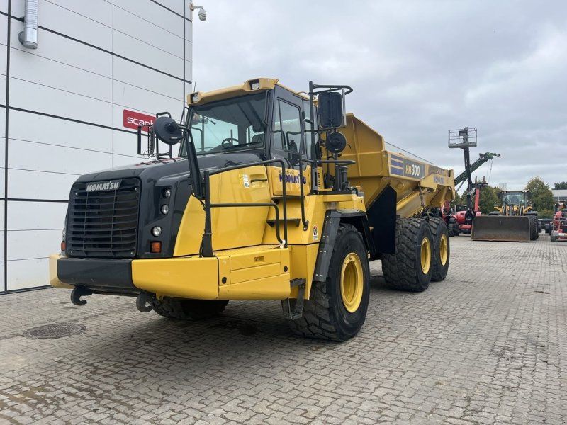 Komatsu HM300-5EO
