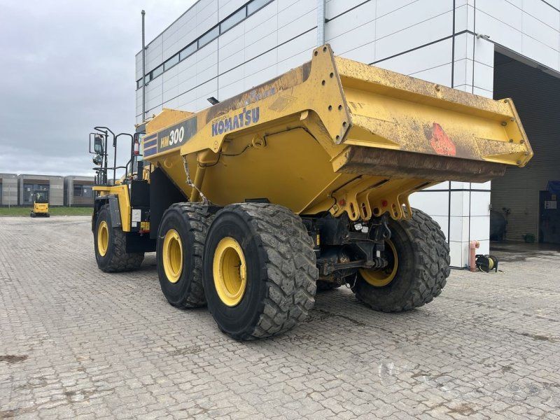 Komatsu HM300-5EO