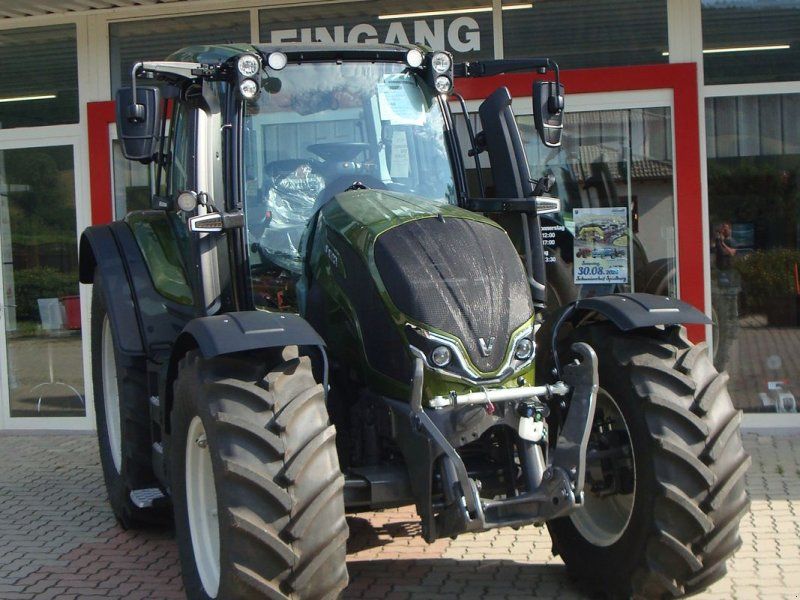 Valtra N135 HiTech