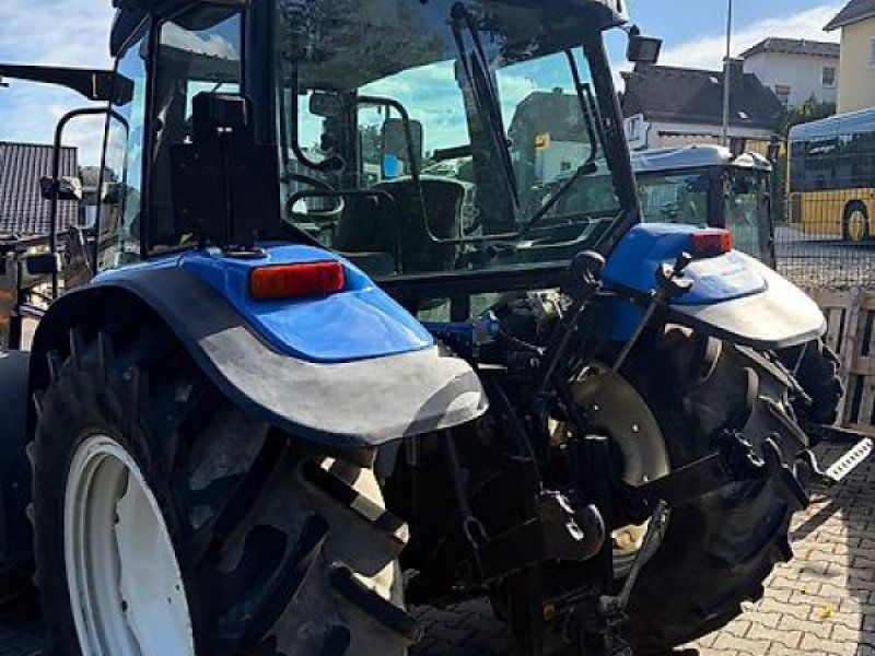 New Holland TL 90 A erst 5680 Stunden Allrad mit Frontlader ä TL 70 8