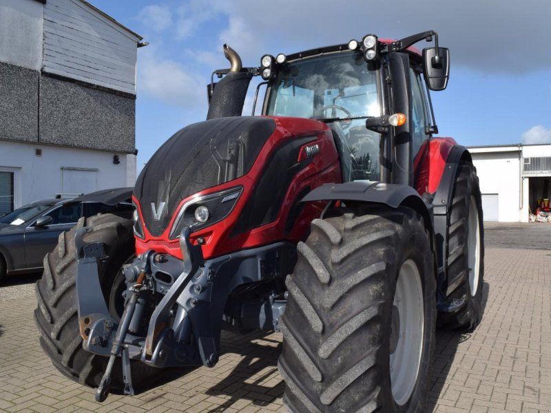 Valtra T194