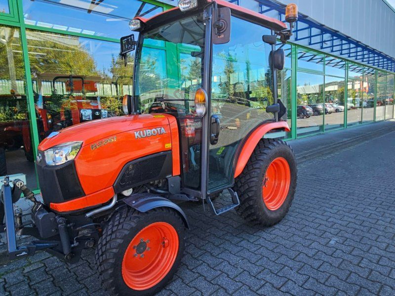 Kubota B2-261 H