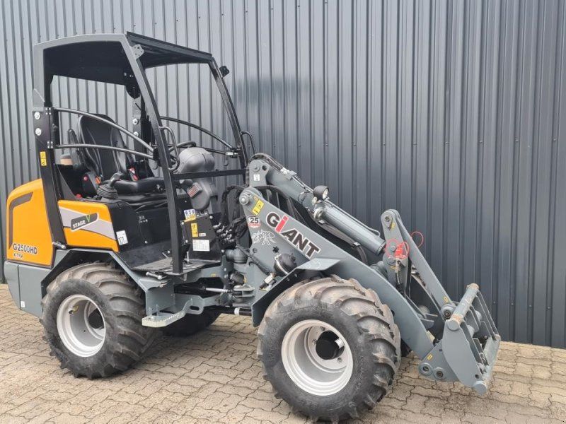 Giant G2500XHD