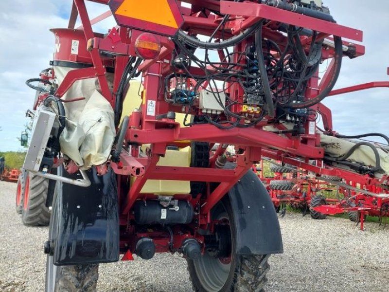 Hardi Commander 7000i 36 m Twin