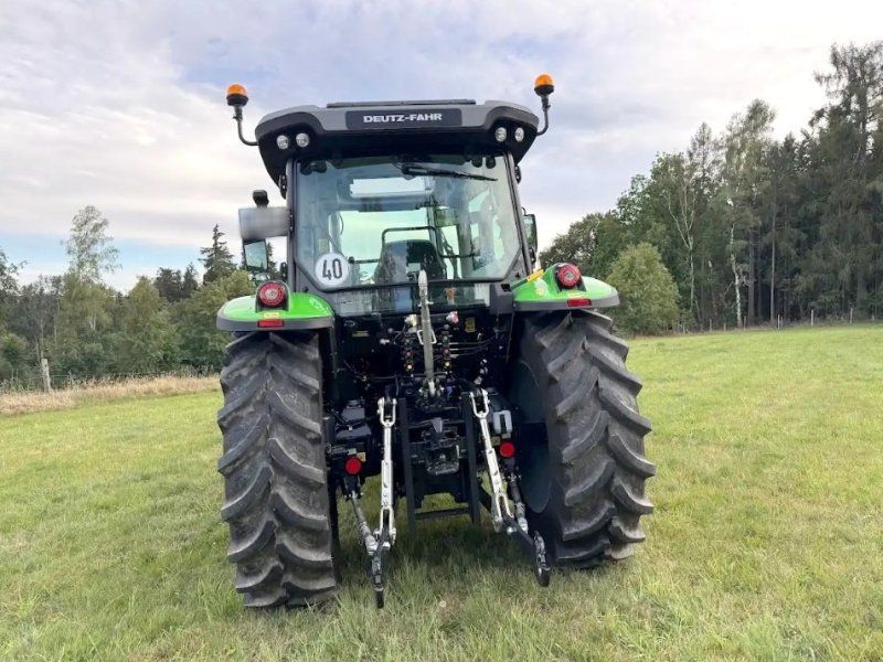 Deutz-Fahr 5075 Keyline mit Allrad & Stoll Frontlader