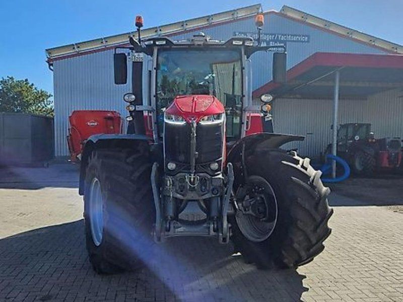 Massey Ferguson 8s.225 dyna-vt