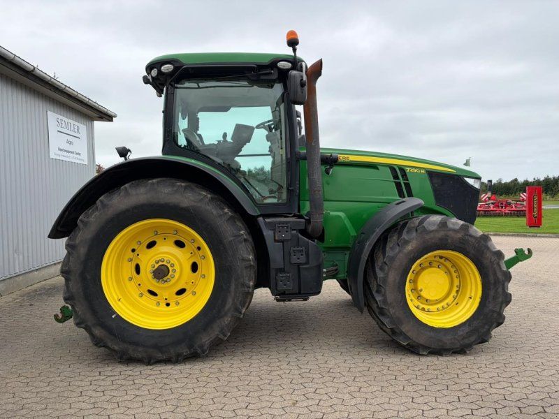 John Deere 7290R