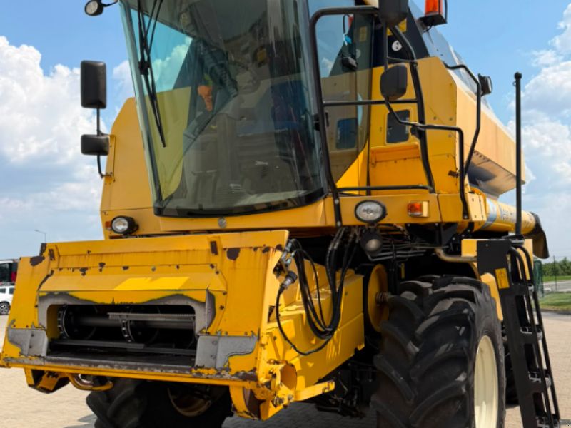 New Holland TC 5070