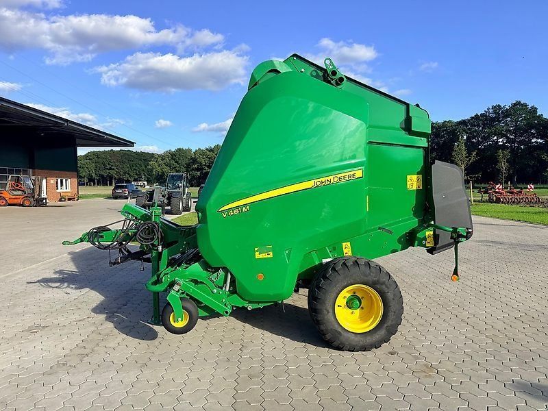 John Deere VM