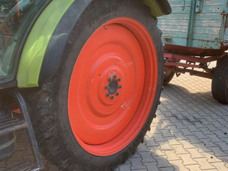 BKT Satz Pflegeräder Claas Axos 310-340, 270/95 R48 u. R32, 1,50m Sp