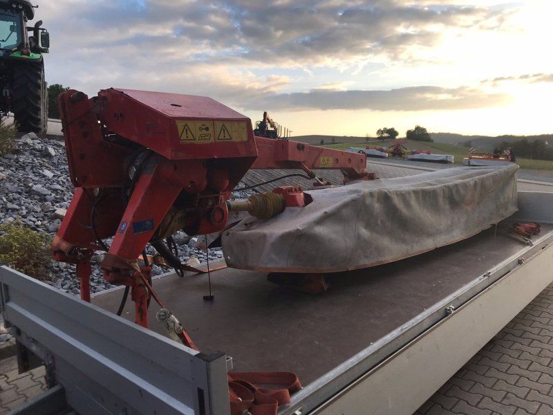 Kuhn GMD 902 Lift Control
