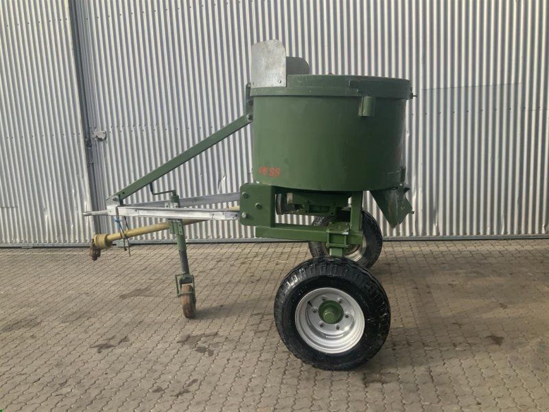 Fliegl Mischmeister 401 SS
