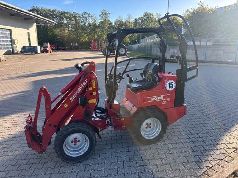 Schäffer Hoflader Typ 2028