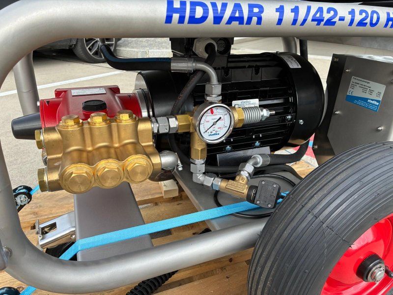 HDVAR-H 11/42-120, 120 bar-2520 l/Std.Heißwasser