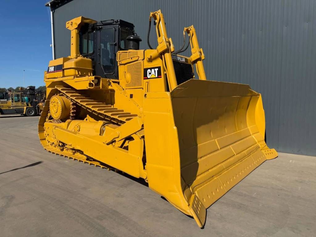 CAT D9R
