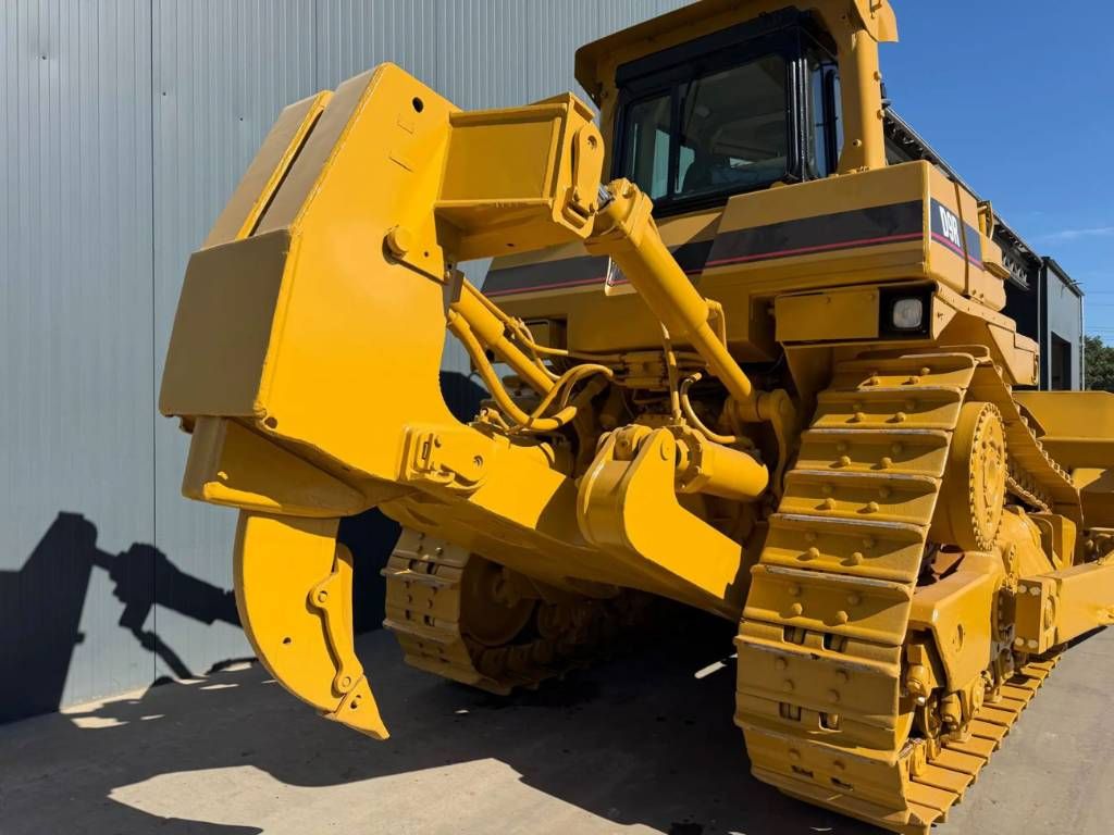 CAT D9R