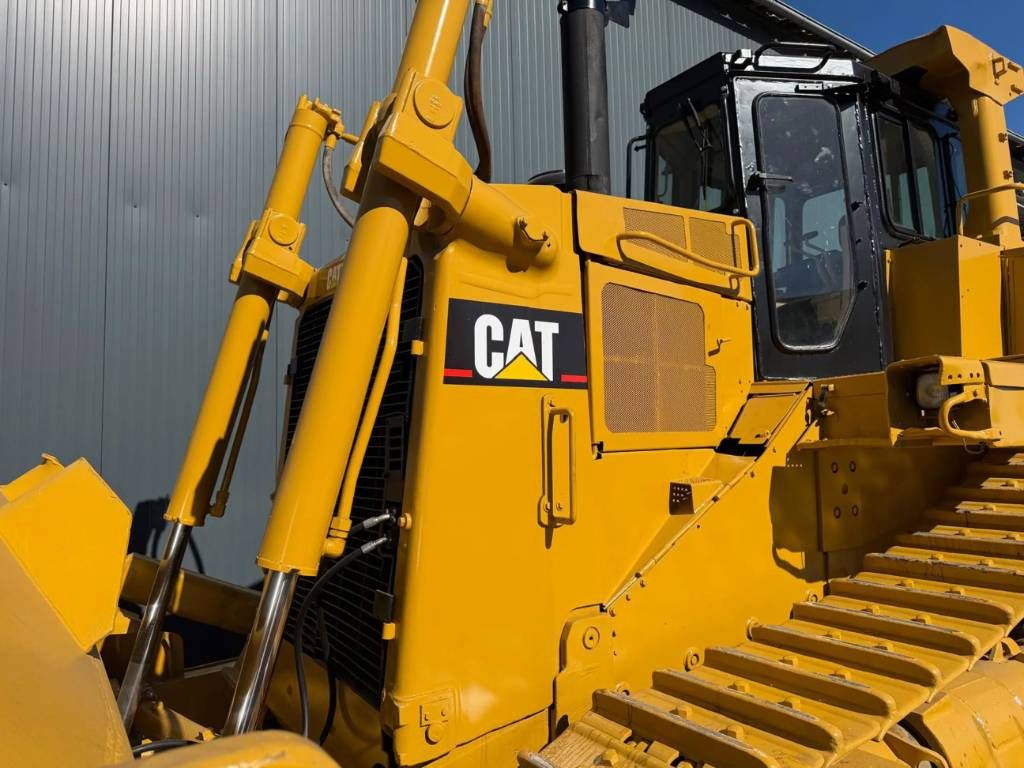 CAT D9R