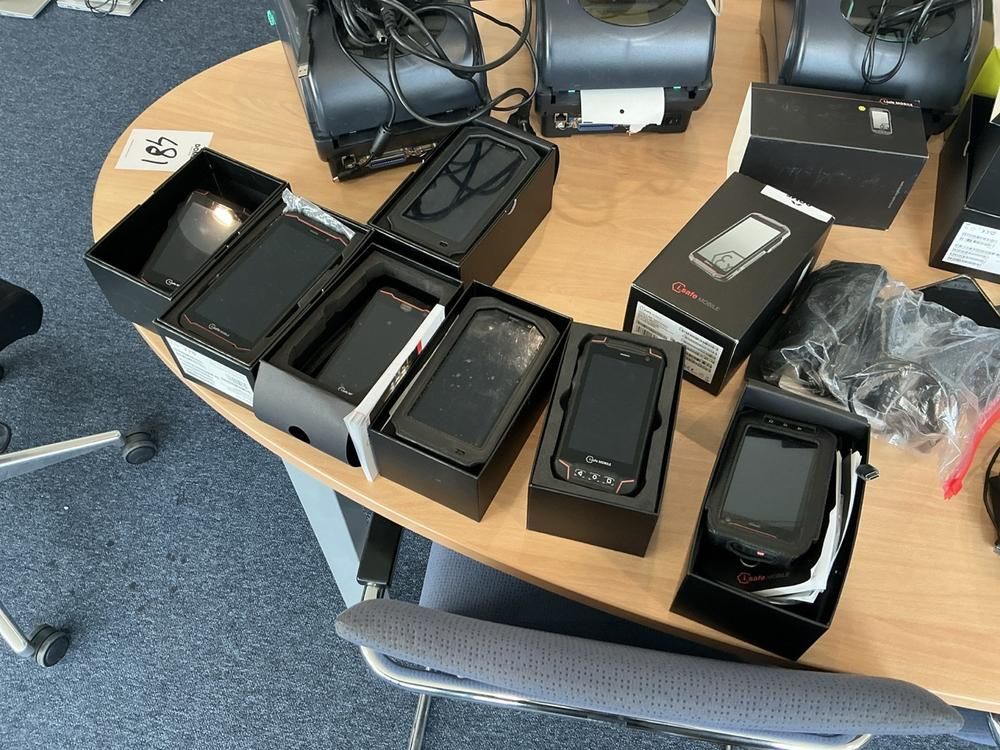 Partij ATEX mobieltjes
