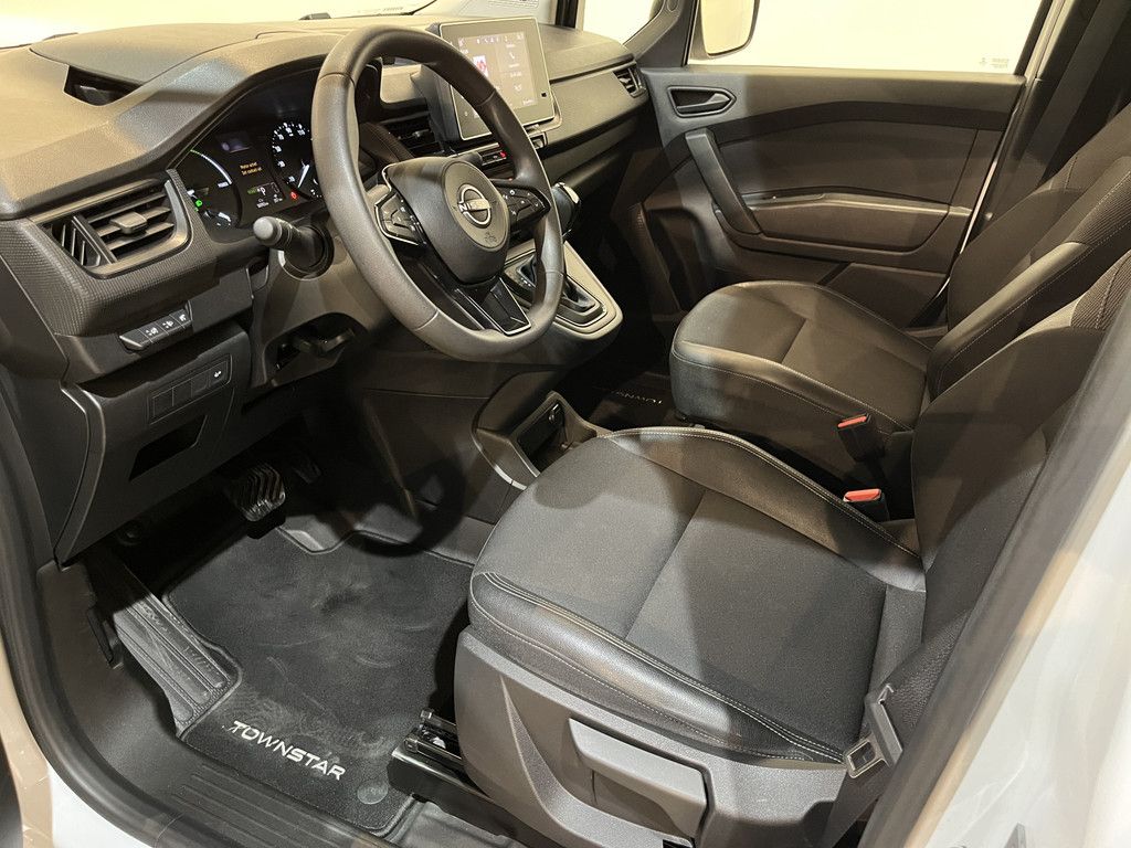 Nissan Townstar Acenta L1 44 kWh / 100% elektrisch !! / SOH 98% / Airco / Cruise Control / CarPlay / Camera / 36.600 KM !!