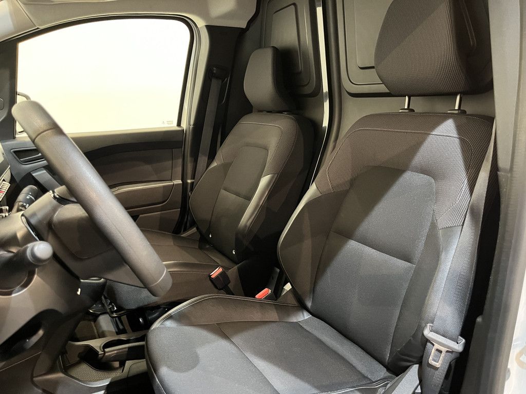Nissan Townstar Acenta L1 44 kWh / 100% elektrisch !! / SOH 98% / Airco / Cruise Control / CarPlay / Camera / 36.600 KM !!