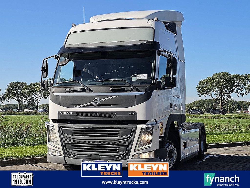 VOLVO FM 450 450 skirts airco