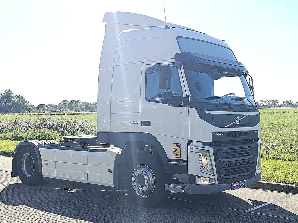 VOLVO FM 450 450 skirts airco