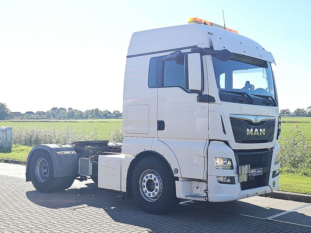 M.A.N. 18.400 TGX