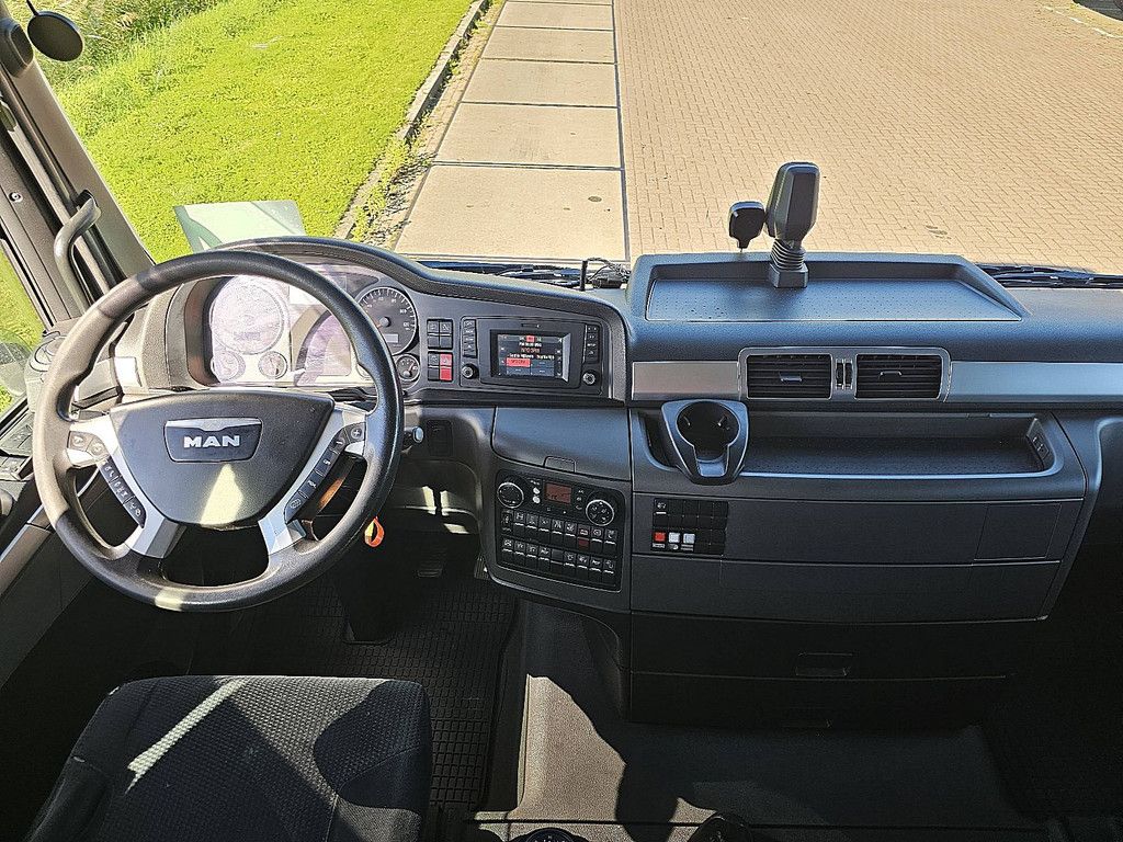 M.A.N. 18.400 TGX