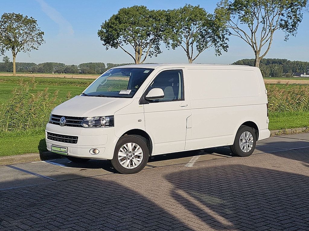 VOLKSWAGEN TRANSPORTER 2.0 TDI L1H1 NAP 102Pk Airco Bumpers-Kleur Lm-Velgen Trekhaak Export !