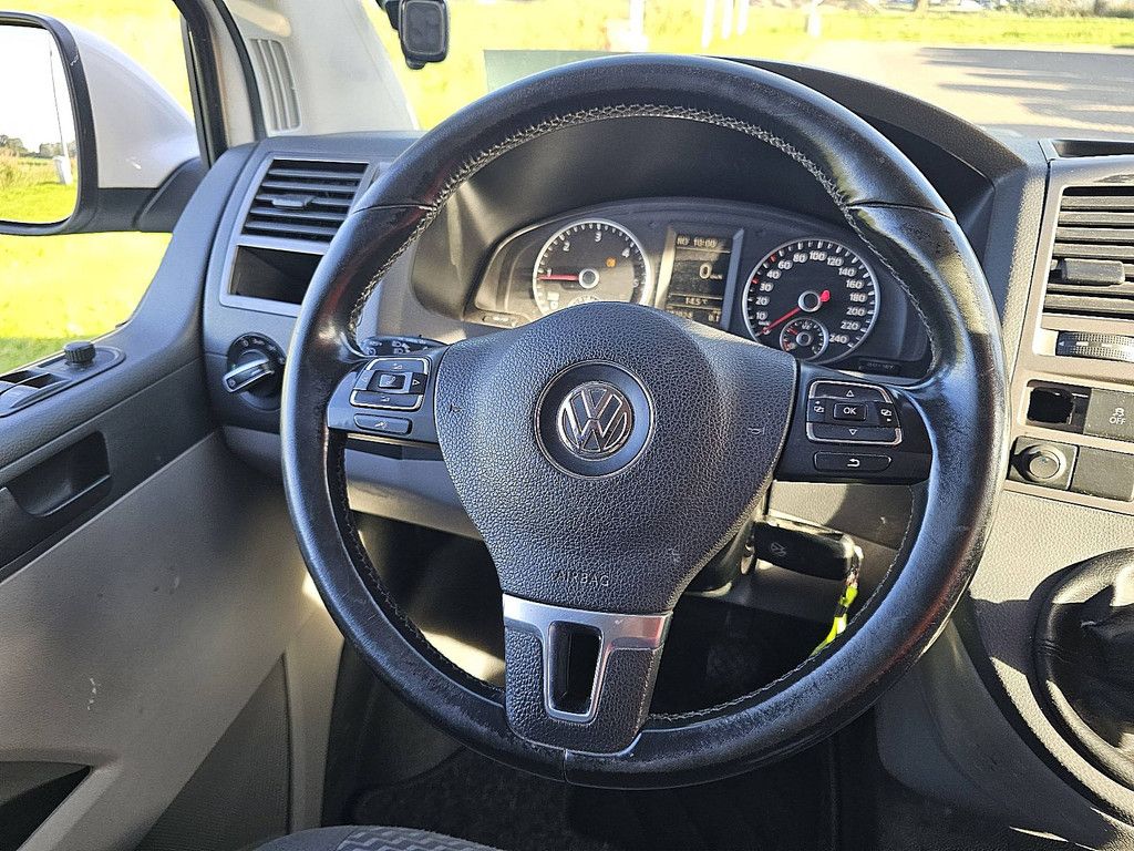 VOLKSWAGEN TRANSPORTER 2.0 TDI L1H1 NAP 102Pk Airco Bumpers-Kleur Lm-Velgen Trekhaak Export !