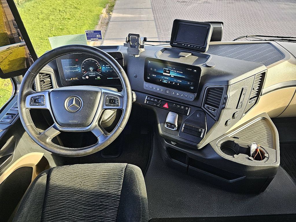 MERCEDES-BENZ ACTROS 2553 6x2*4